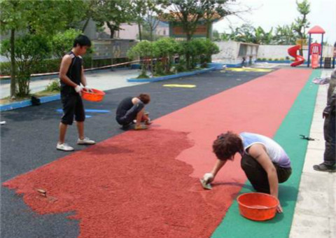 東莞塑膠跑道施工