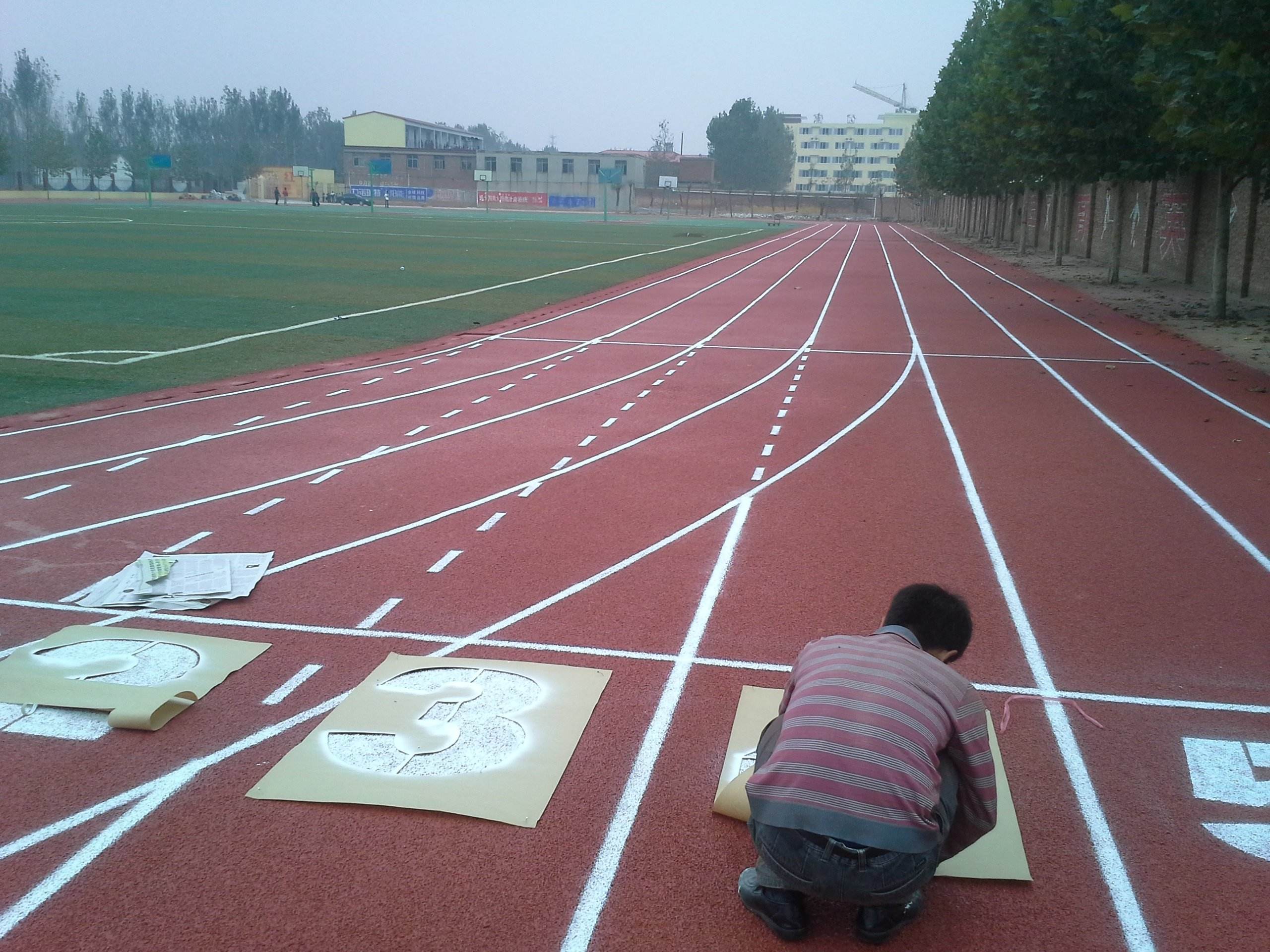 塑膠網(wǎng)球場(chǎng)從需求到建筑過(guò)程